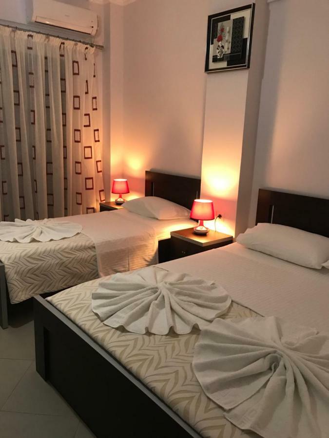 Erdeti Boutique Hotel Saranda Dış mekan fotoğraf