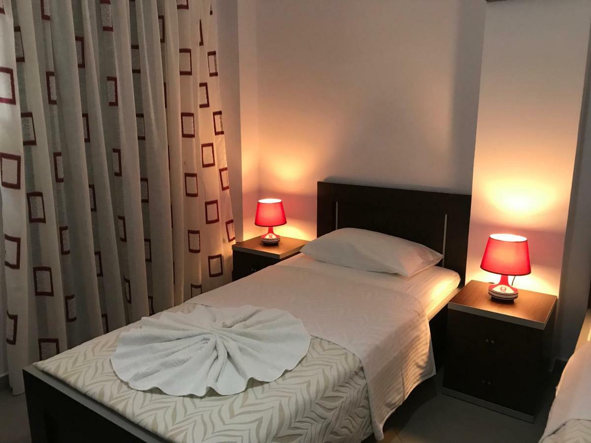 Erdeti Boutique Hotel Saranda Dış mekan fotoğraf